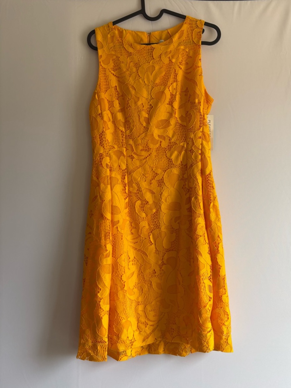 Yellow Lace A-Line Dress - Women Eva Mendez - Picture 2 of 5